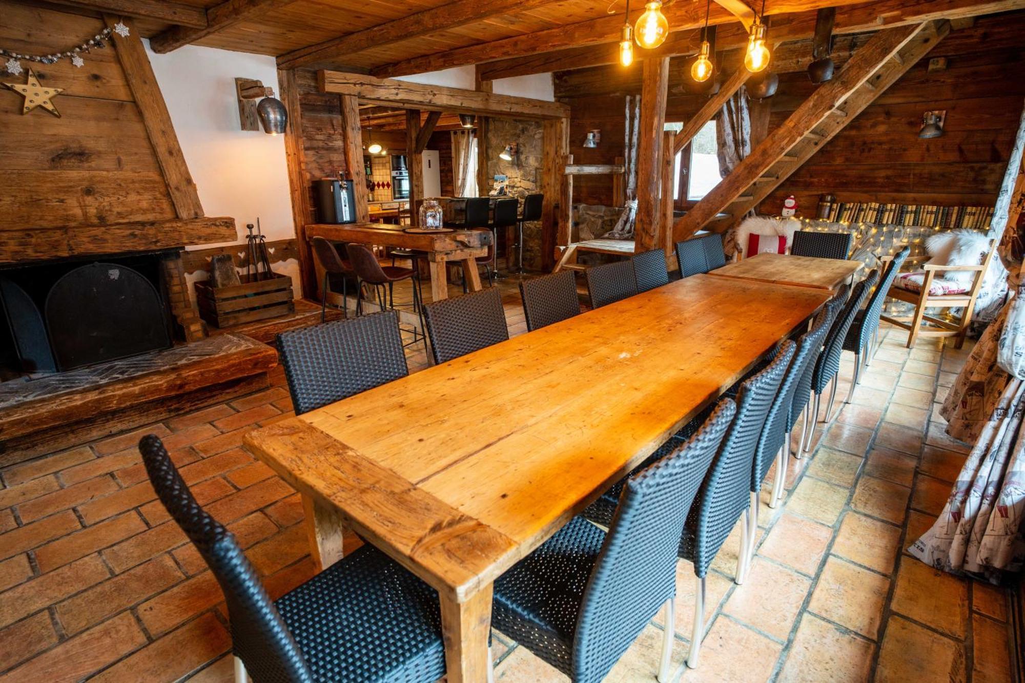 Savoya Lodges Châtel Esterno foto