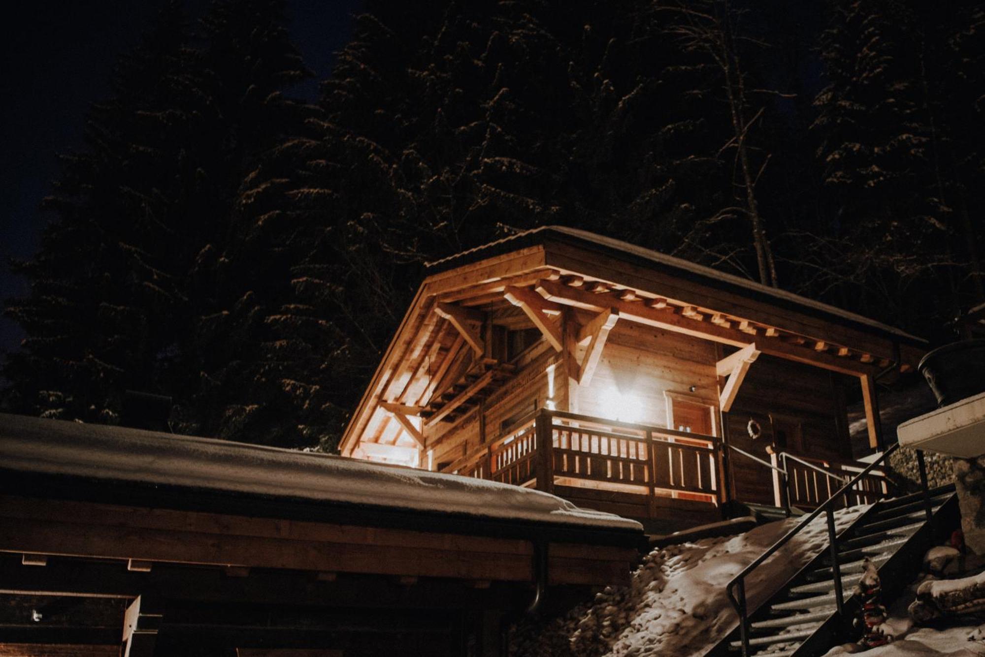 Savoya Lodges Châtel Esterno foto