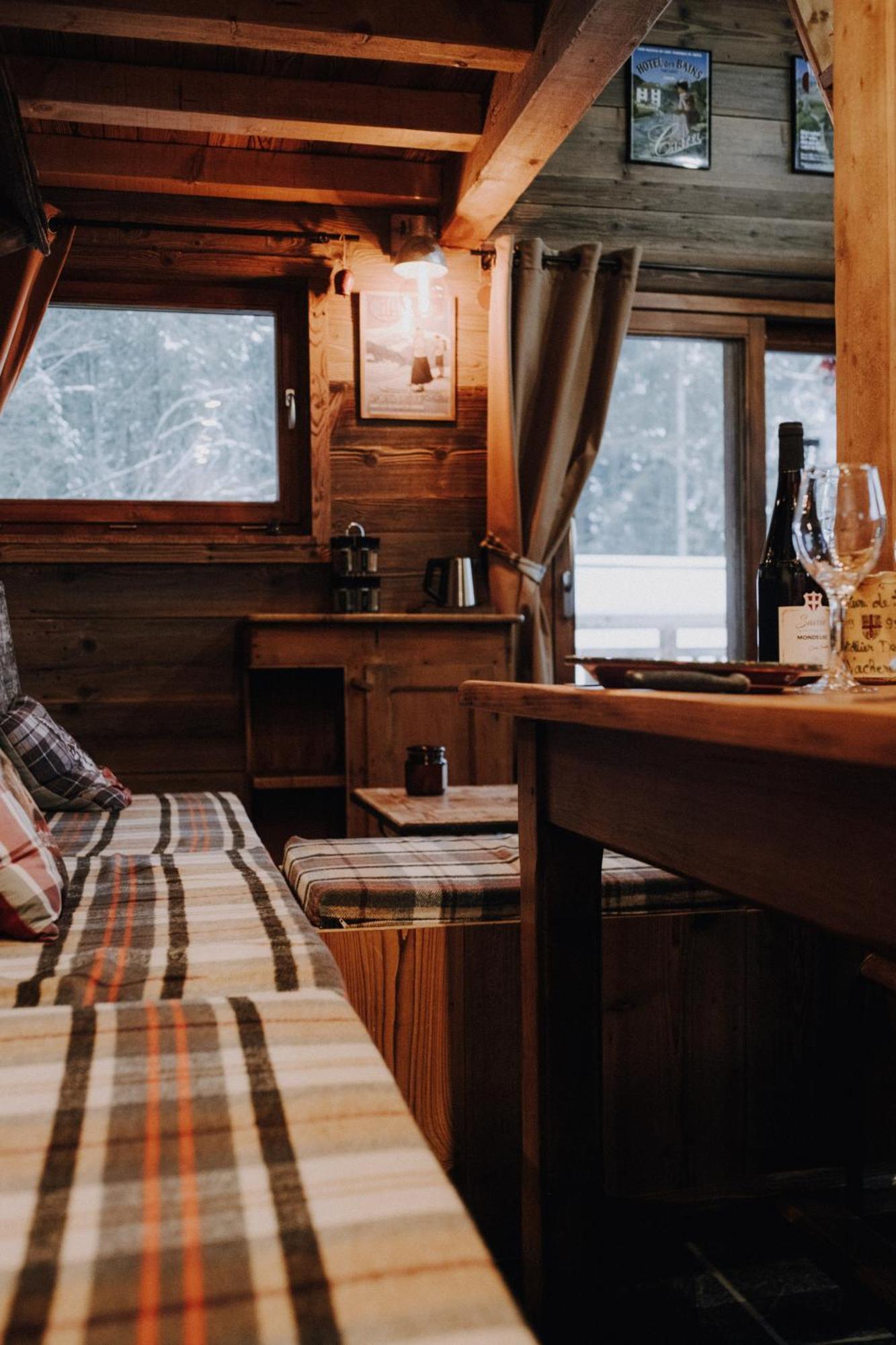 Savoya Lodges Châtel Esterno foto